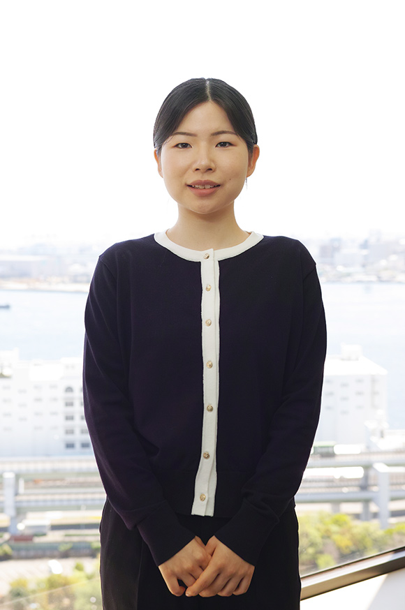 スタッフ 髙木有紀